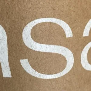 serigrafia em embalagem de cartão micro canelado